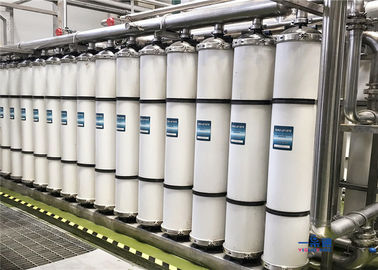 Linea di produzione pura dell'acqua della bottiglia dell'ANIMALE DOMESTICO, sistema del filtro da acqua di osmosi inversa